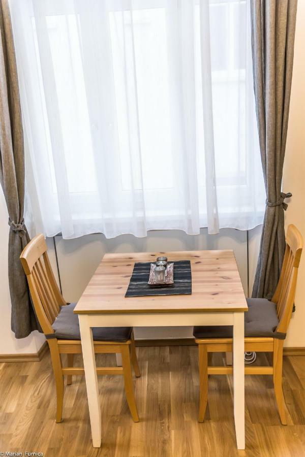 Ferienwohnung Gorgeous Flat Only 15 Min To Center Wien Exterior foto